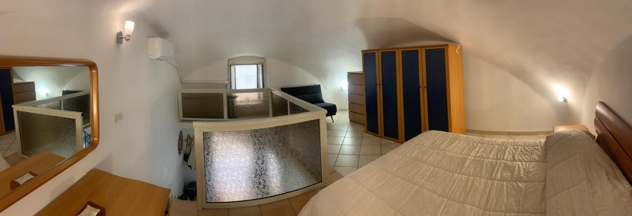 Casetta Blue House Gaeta Via Dell'Indipendenza Extérieur photo